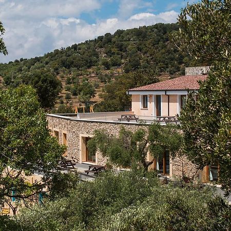 فيلا Rifugio Gorropu دورغالي المظهر الخارجي الصورة